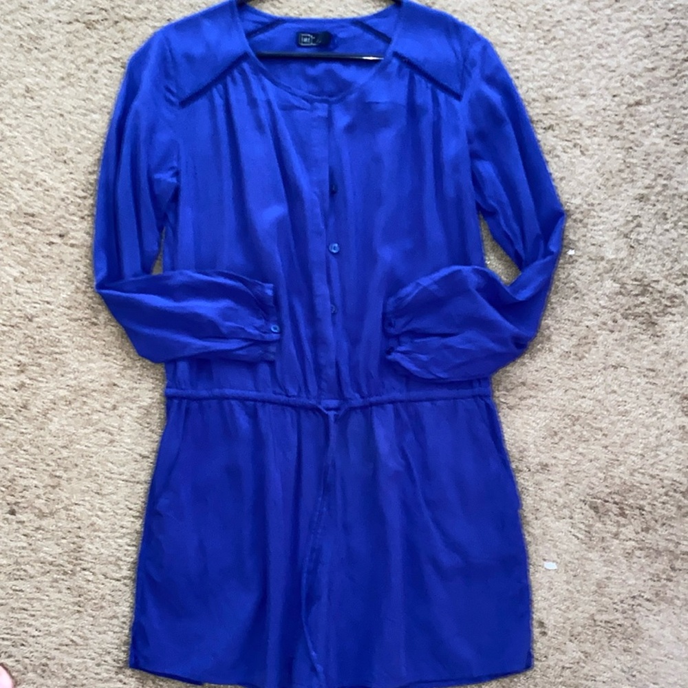 Gap size medium romper!  Beautiful royal blue color